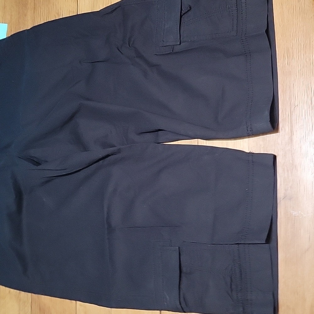 Nwt Make + Model Cargo Capris - Picture 4 of 6